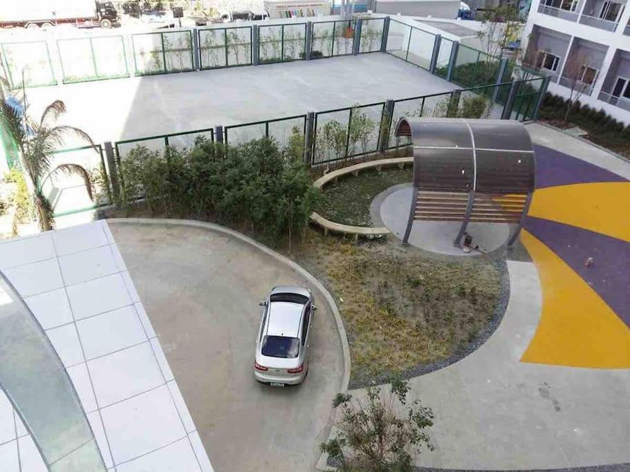 Trig Place At Grace Residence In Taguig City マニラ市 エクステリア 写真