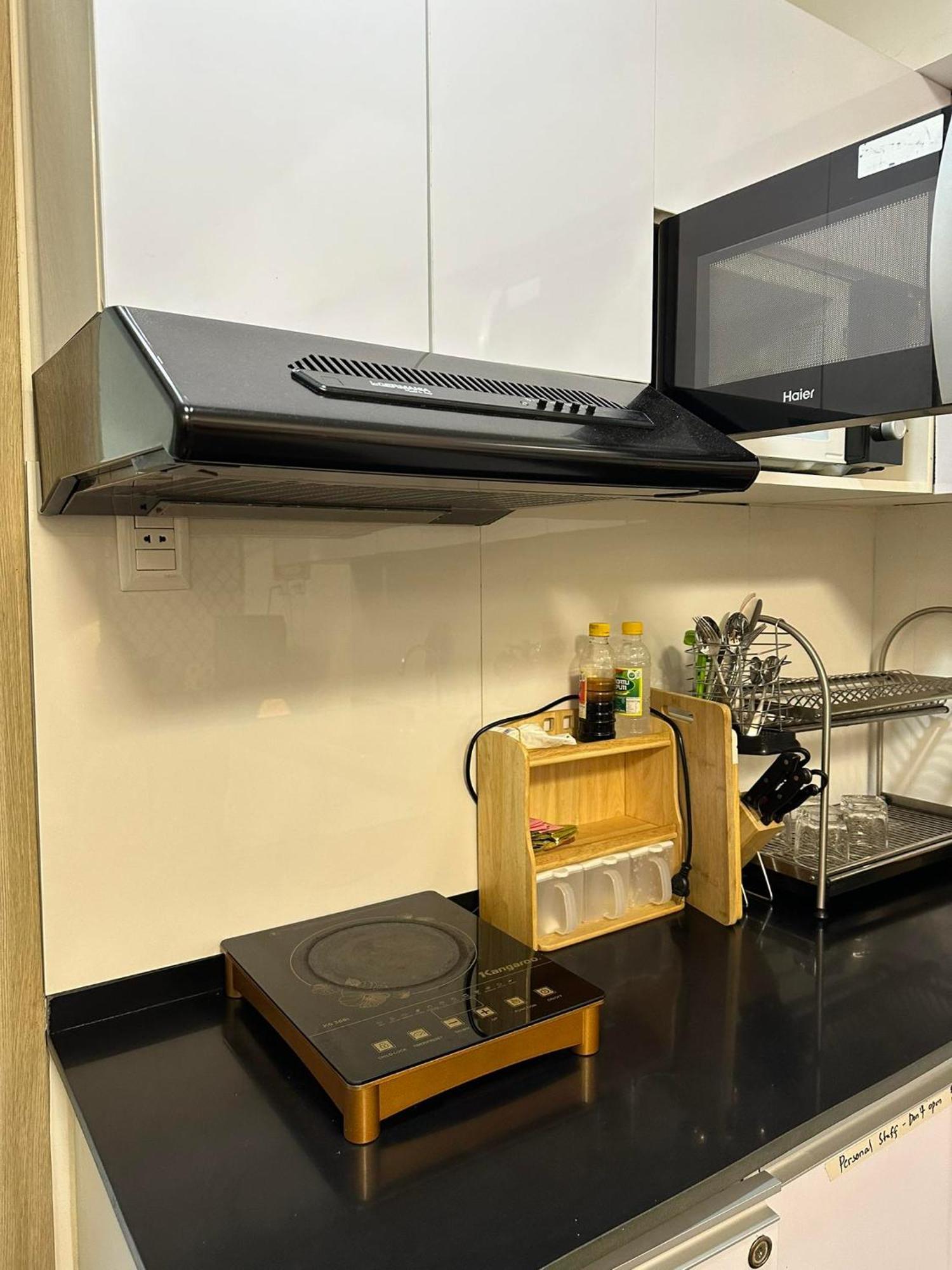 Trig Place At Grace Residence In Taguig City マニラ市 エクステリア 写真