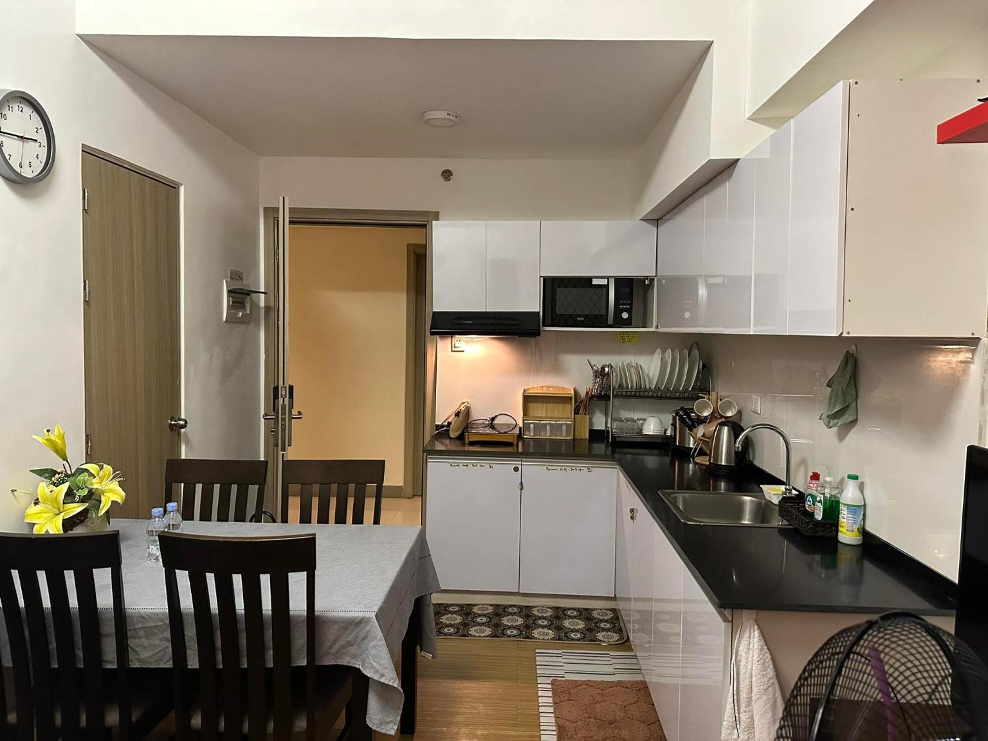 Trig Place At Grace Residence In Taguig City マニラ市 エクステリア 写真