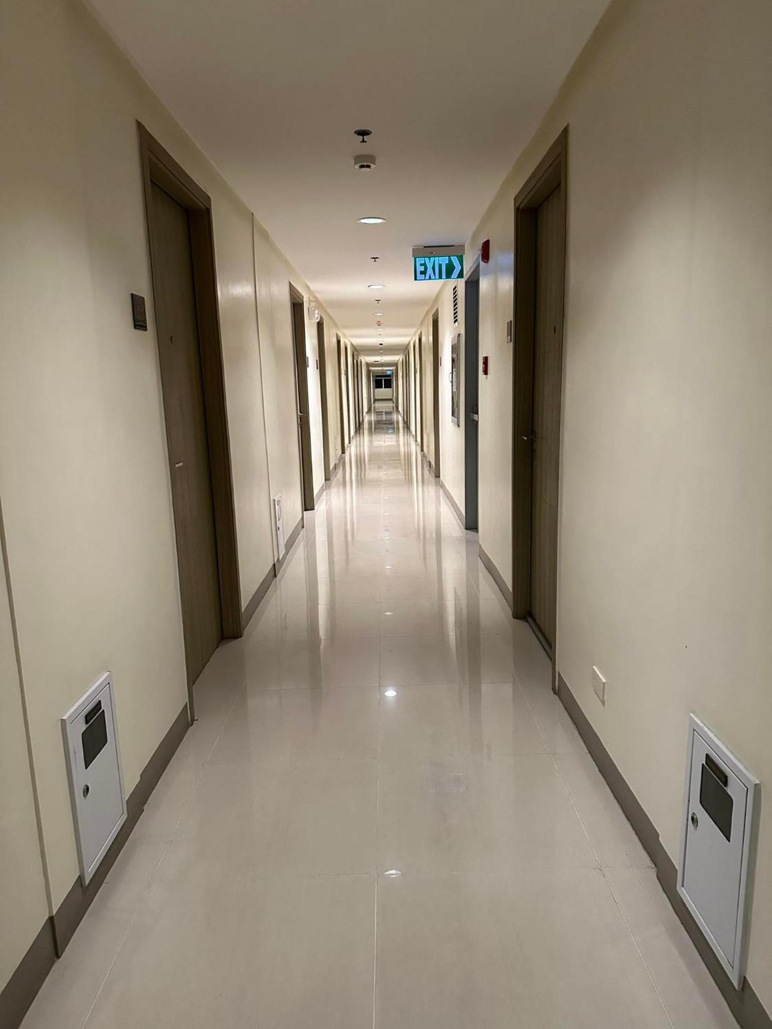 Trig Place At Grace Residence In Taguig City マニラ市 エクステリア 写真