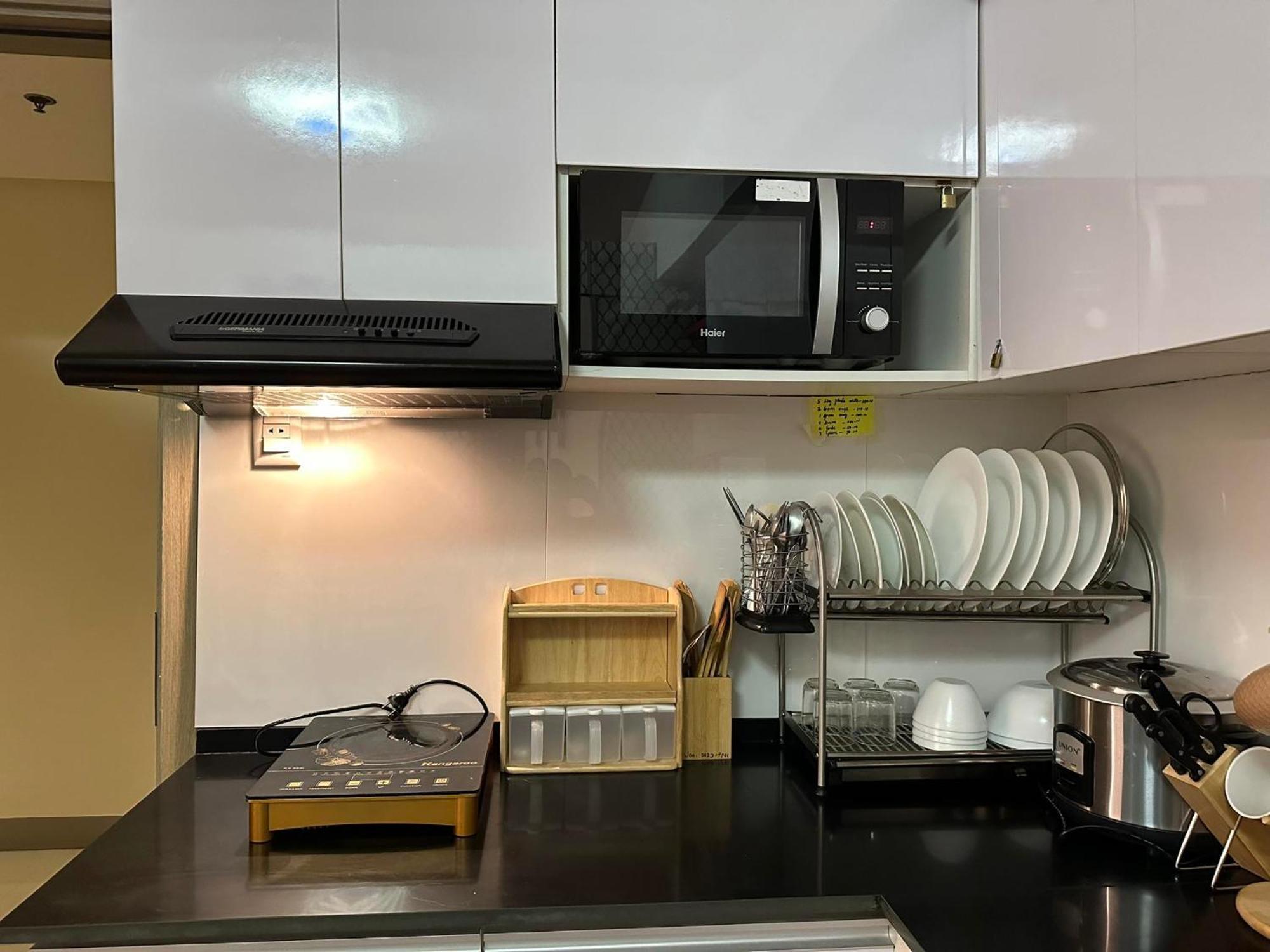 Trig Place At Grace Residence In Taguig City マニラ市 エクステリア 写真